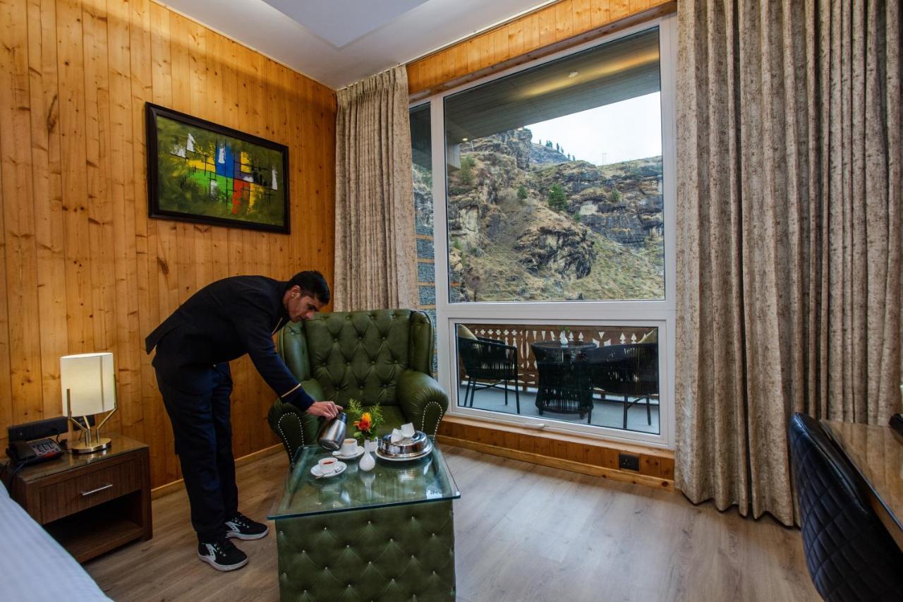 Palchan Hotel & Spa - A Member Of Radisson Individuals Retreats Manāli Extérieur photo
