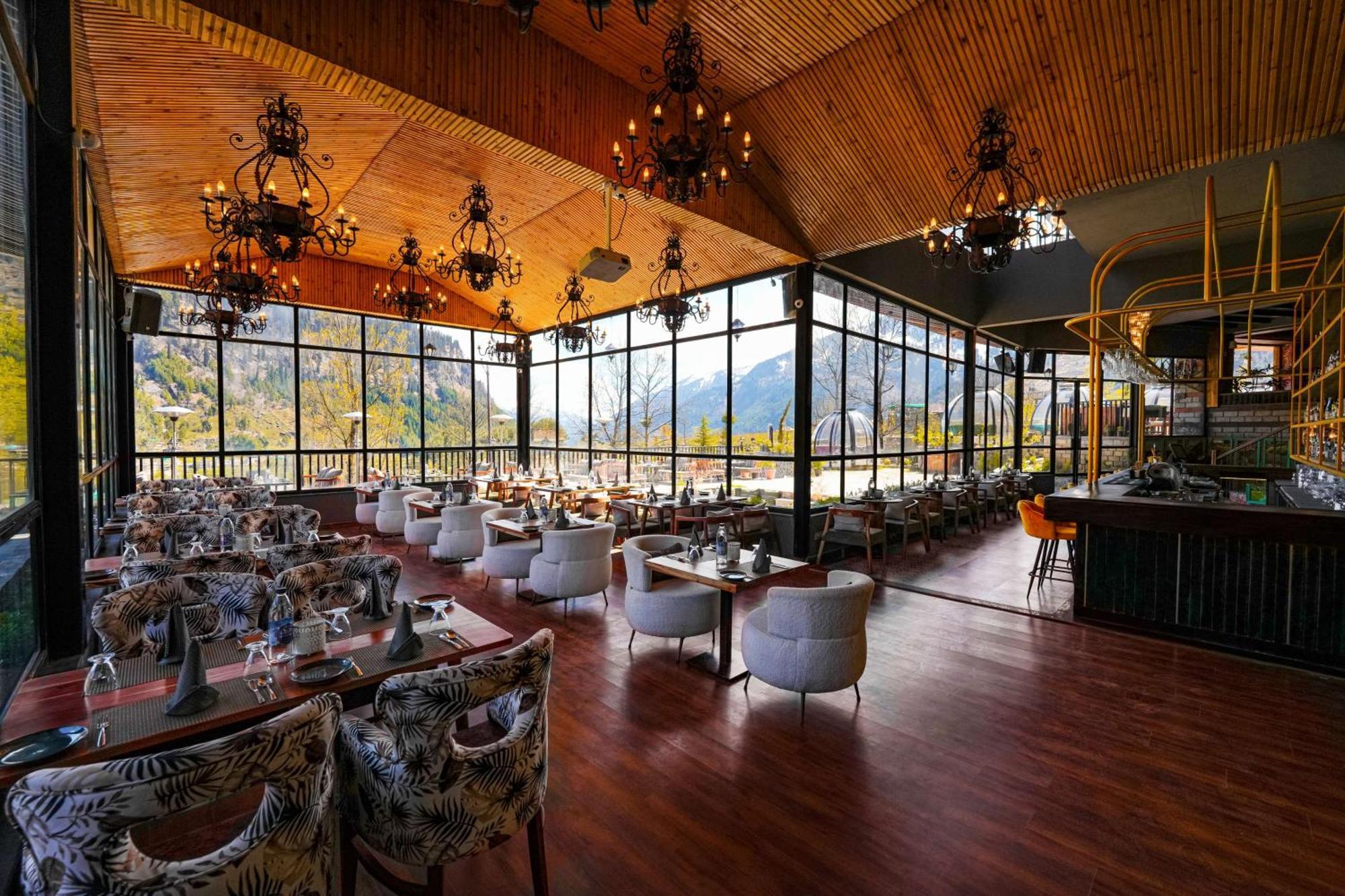 Palchan Hotel & Spa - A Member Of Radisson Individuals Retreats Manāli Extérieur photo