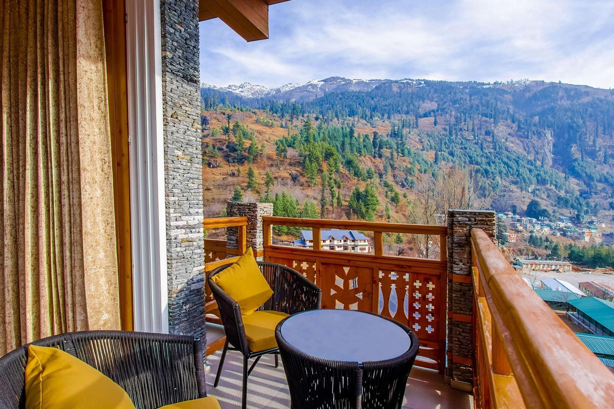 Palchan Hotel & Spa - A Member Of Radisson Individuals Retreats Manāli Extérieur photo