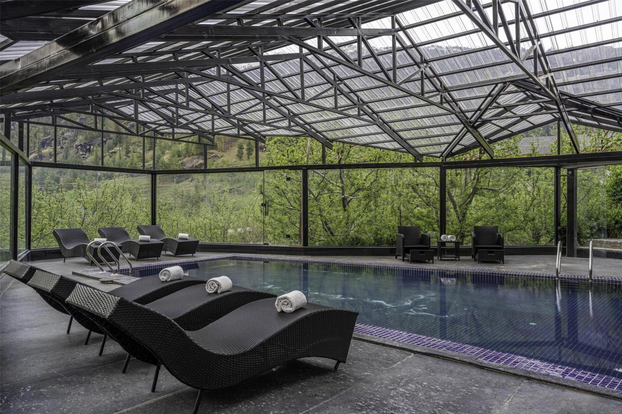 Palchan Hotel & Spa - A Member Of Radisson Individuals Retreats Manāli Extérieur photo
